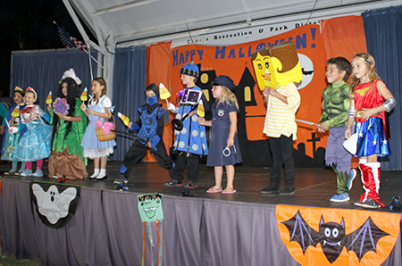 HauntedTrail_102415_0134 Halloween Costume Contest image